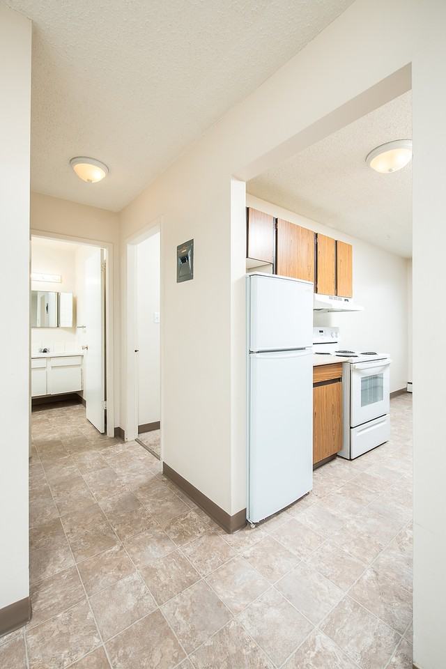 Danton Manor - Photo 2 of 12