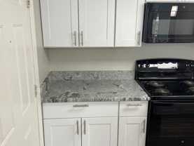 1099 S Dale St - Photo 1 of 1