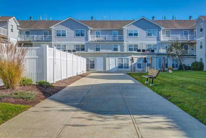 1 Land Mark Dr - Photo 7 of 20