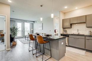 7 W Travelers Trl - Photo 1 of 1