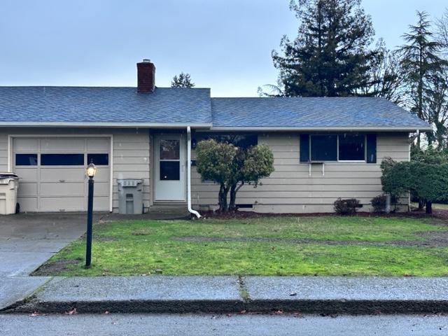 364 Sw Maple St - Photo 2 of 26