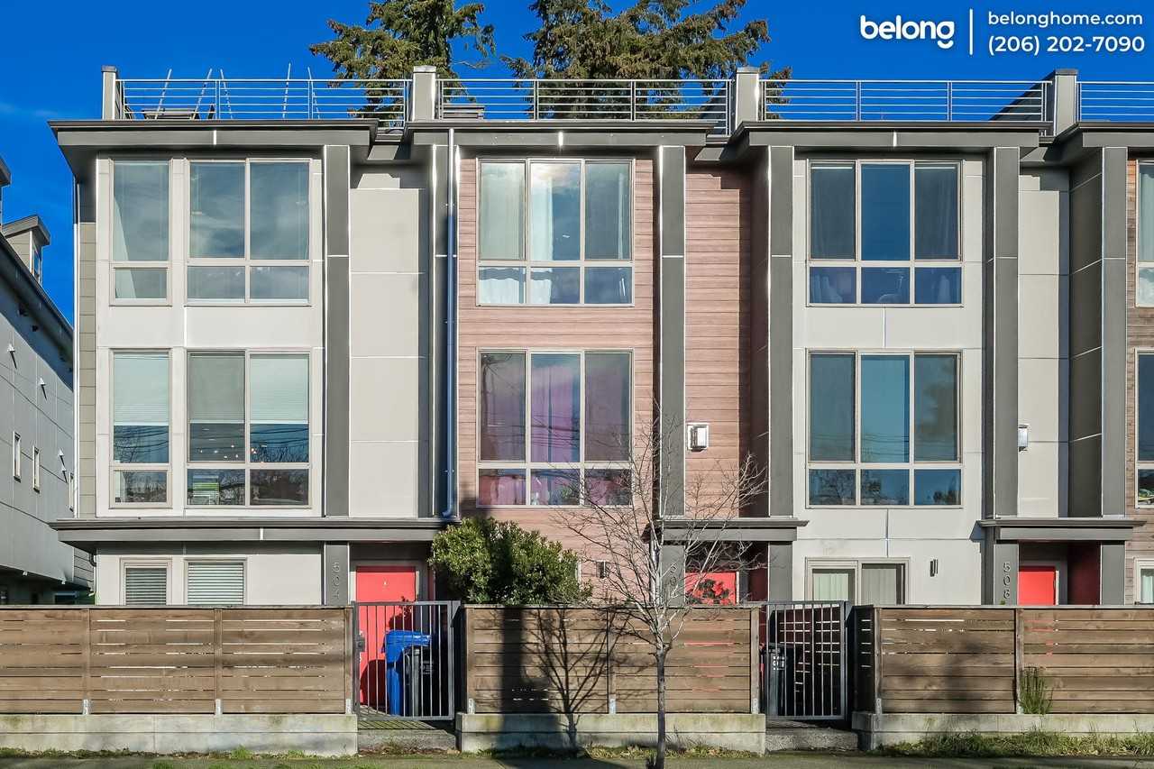 504 N 105th St - Photo 2 of 26