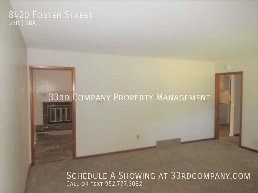 8420 Foster St - Photo 3 of 26