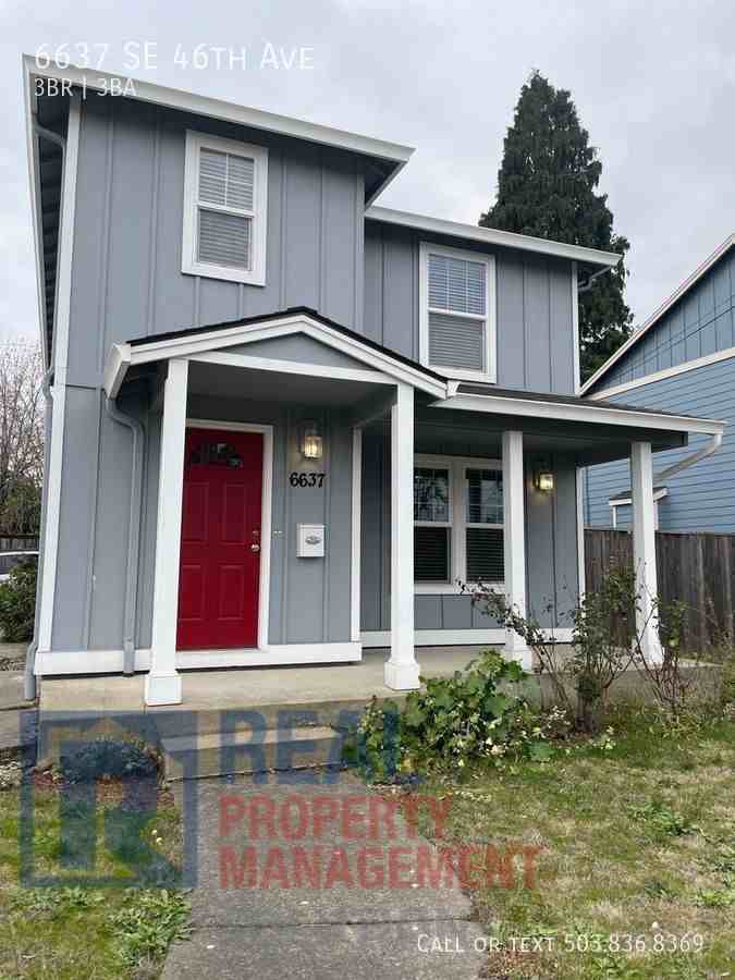 6637 Se 46th Ave - Photo 2 of 39