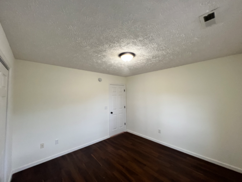 116 Roberts Rdg - Photo 5 of 16