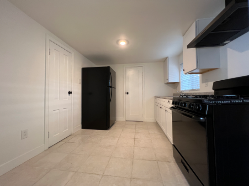 2436 Adriatic Avenue #B - Photo 7 of 13