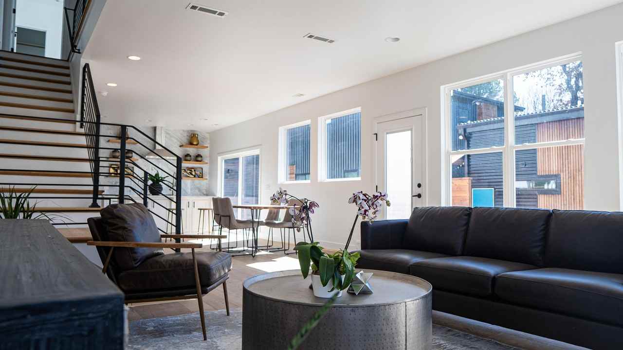 612 South Willow Avenue #1 - Photo 3 of 8