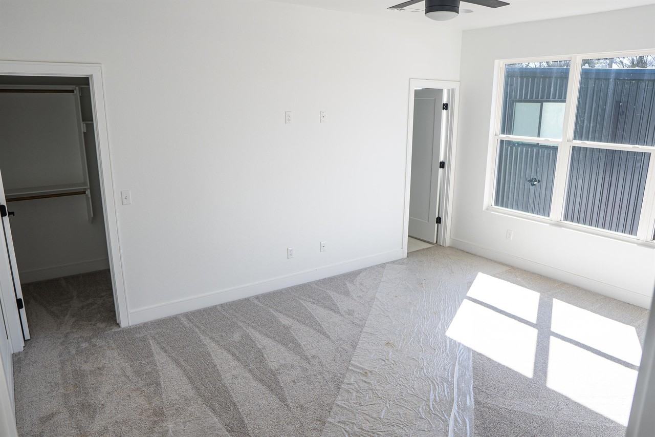 612 South Willow Avenue #1 - Photo 7 of 8