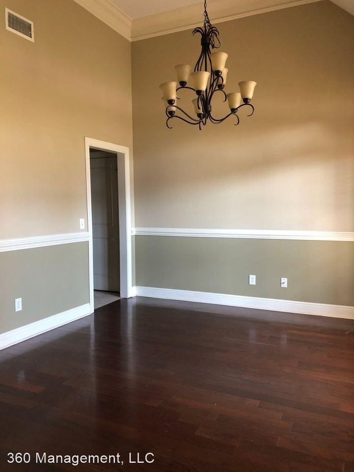 1985 Keystone Dr - Photo 3 of 19