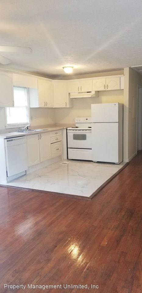 5931 5933 Peco Lane - Photo 3 of 5