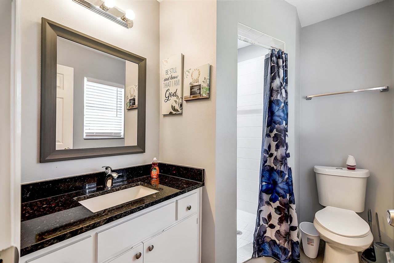 N 37th St - Photo 2 of 11