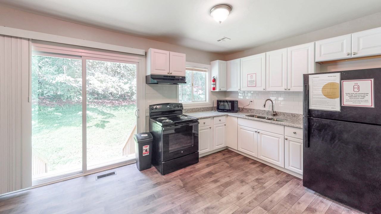 Bimini Dr - Photo 2 of 10