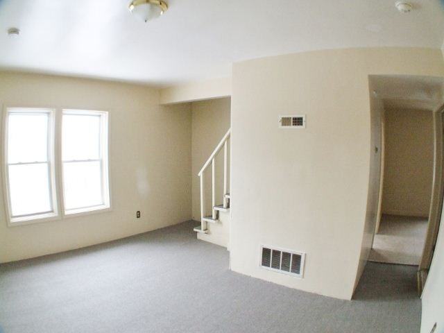 1126 Cesar E Chavez Ave Sw #3 - Photo 2 of 6