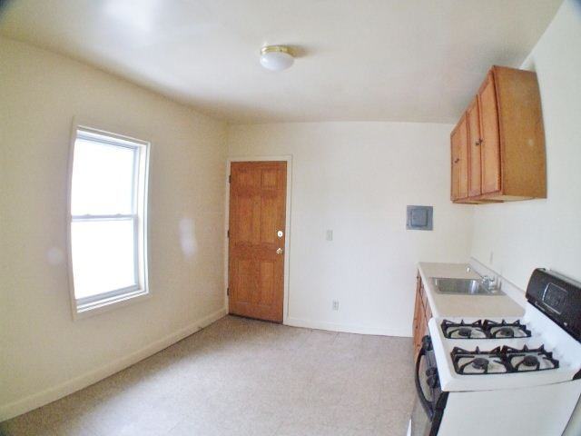 1126 Cesar E Chavez Ave Sw #3 - Photo 3 of 6