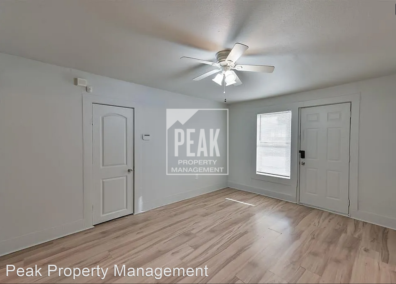 1904 Grainger St - Photo 2 of 13