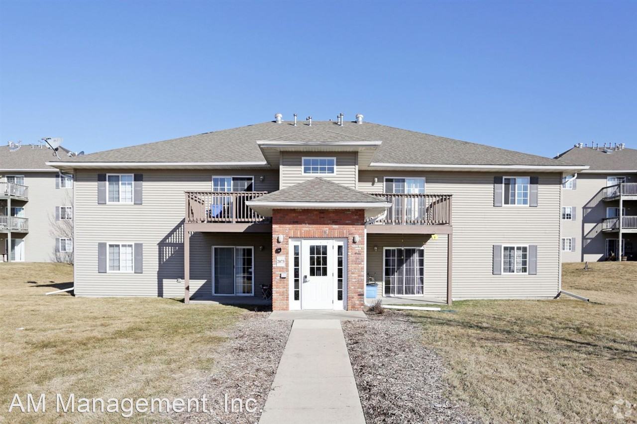 Sycamore Apartments - Photo 3 of 16