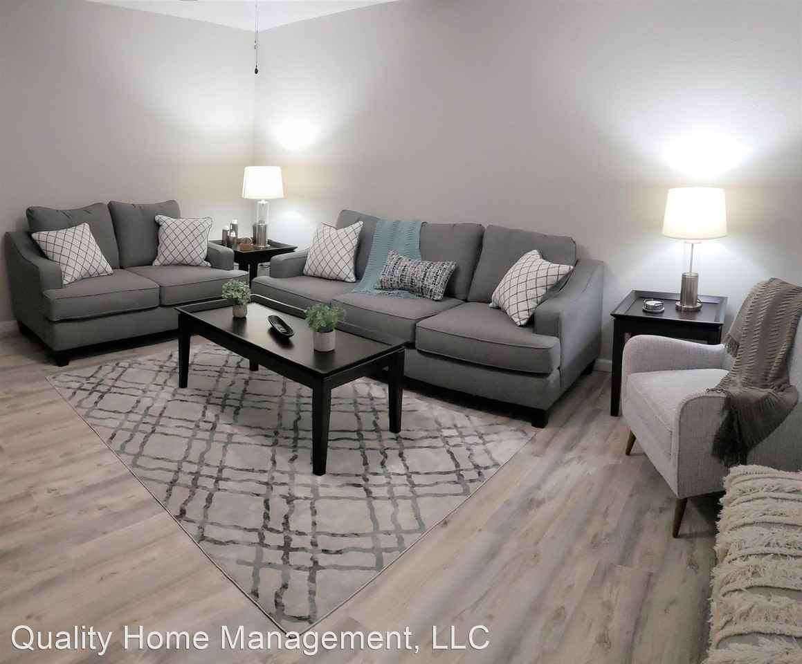 Fully Furnished Apartment - Female Tenant Looking for a Female Roommate - Photo 2 of 13