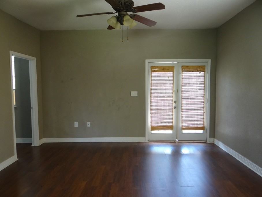 12025 Charlotte Dr - Photo 3 of 8