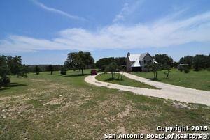 137 Champion Way - Photo 2 of 25