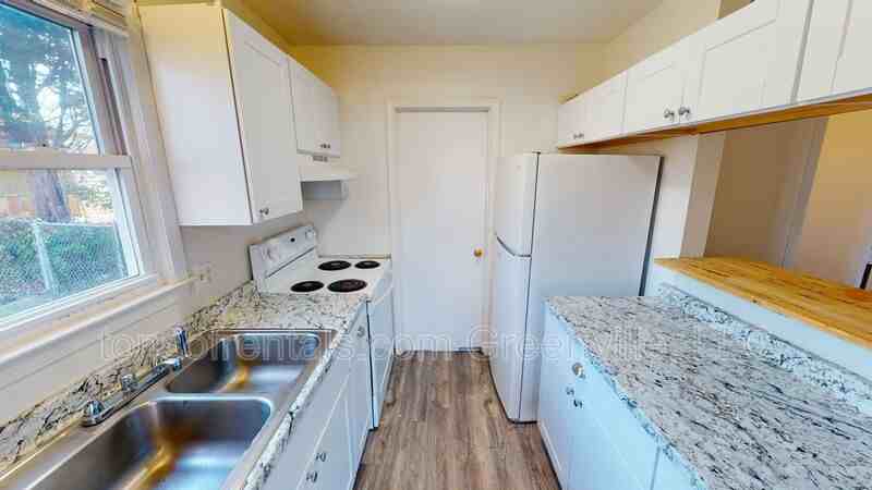 803 Davenport Rd - Photo 5 of 15