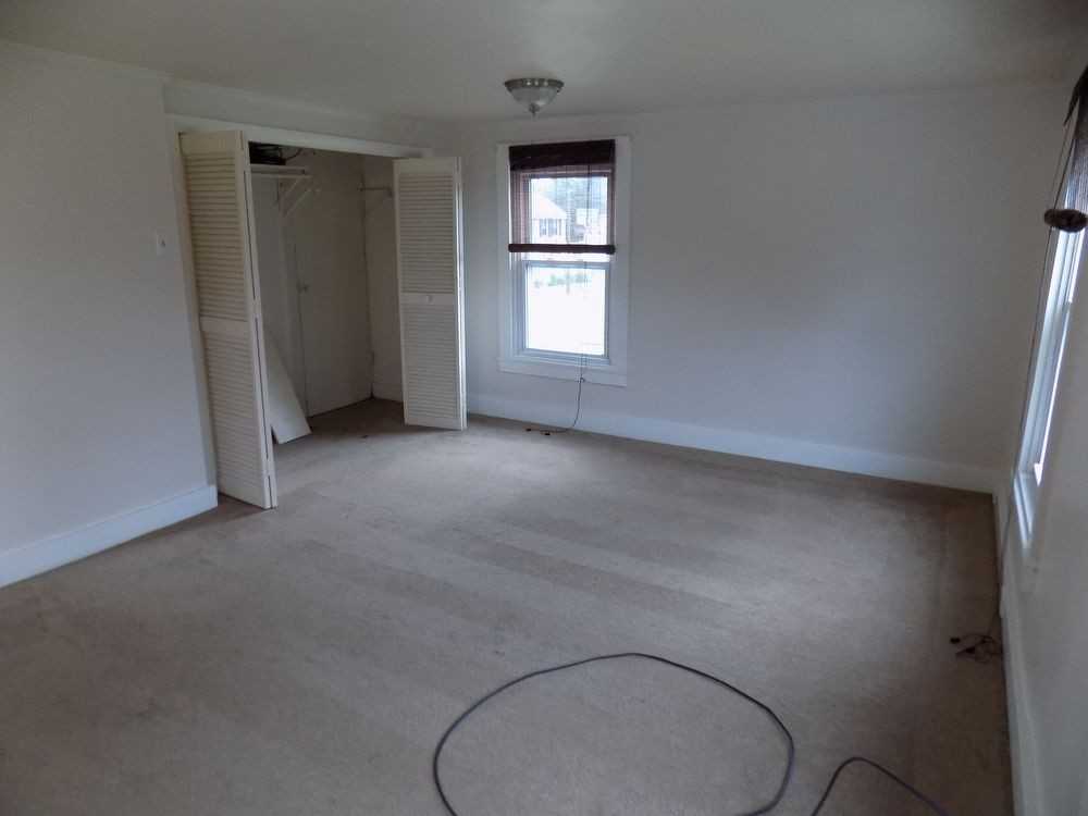 218 N Loyalsock Ave - Photo 2 of 10