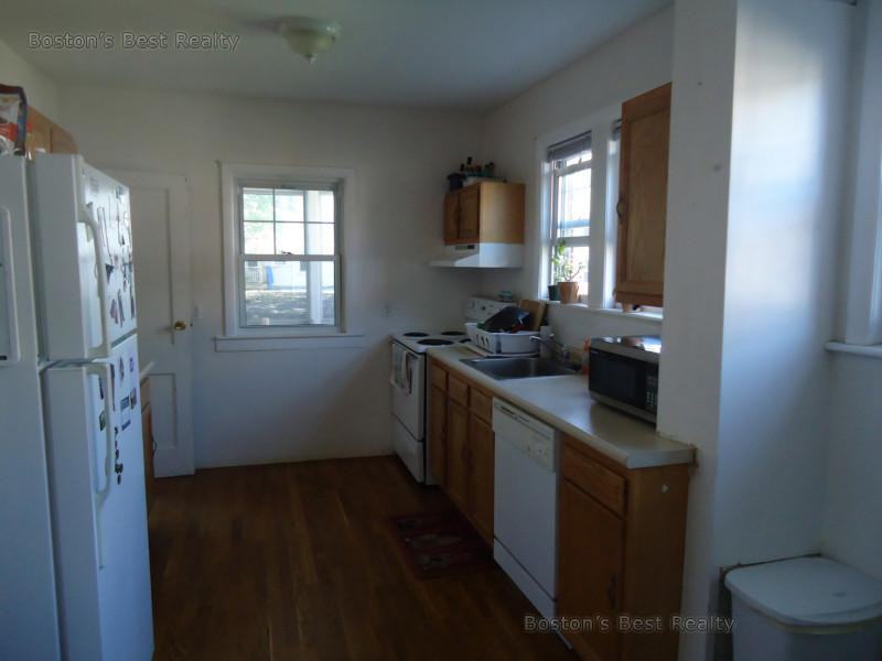 117 Lanark Rd #1 - Photo 5 of 5