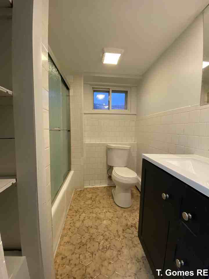 41 Winthrop Pkwy #B - Photo 7 of 16