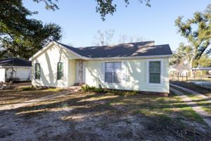 featured image of 1813 Rose St