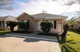 1755 S Tallowood Dr - Photo 1 of 1