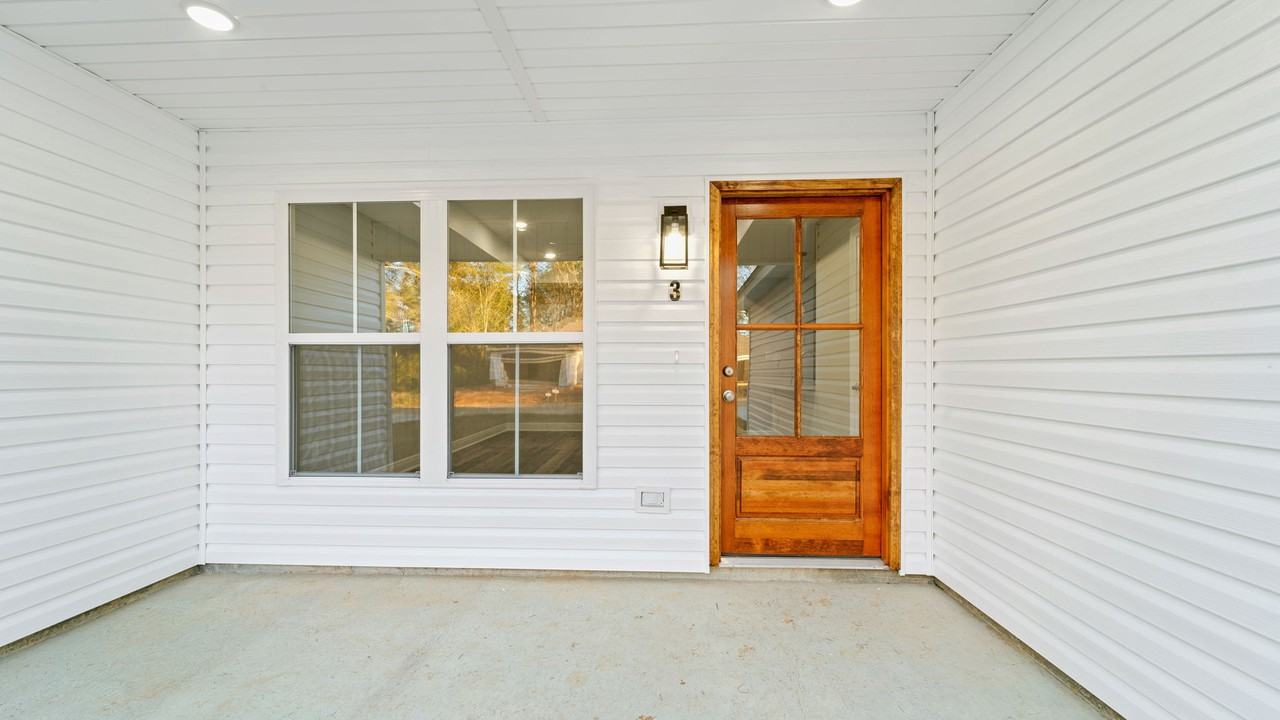 8 Bellamy Ln - Photo 3 of 21