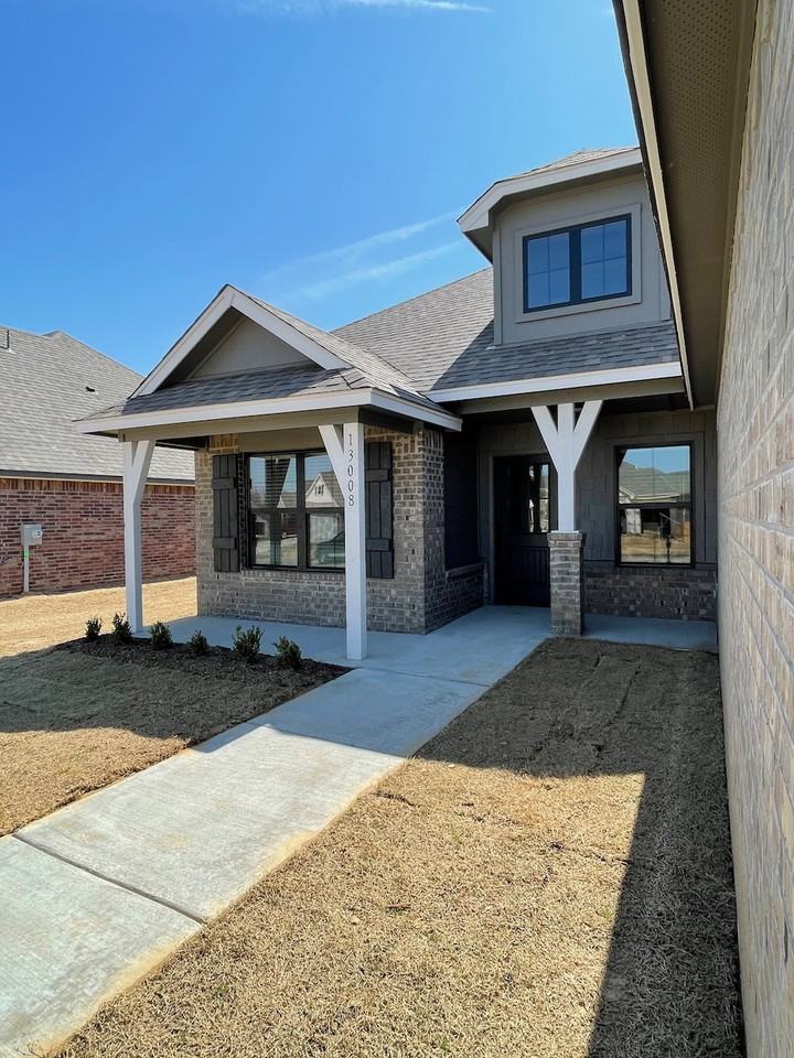 13008 E 119th St N - Photo 2 of 22