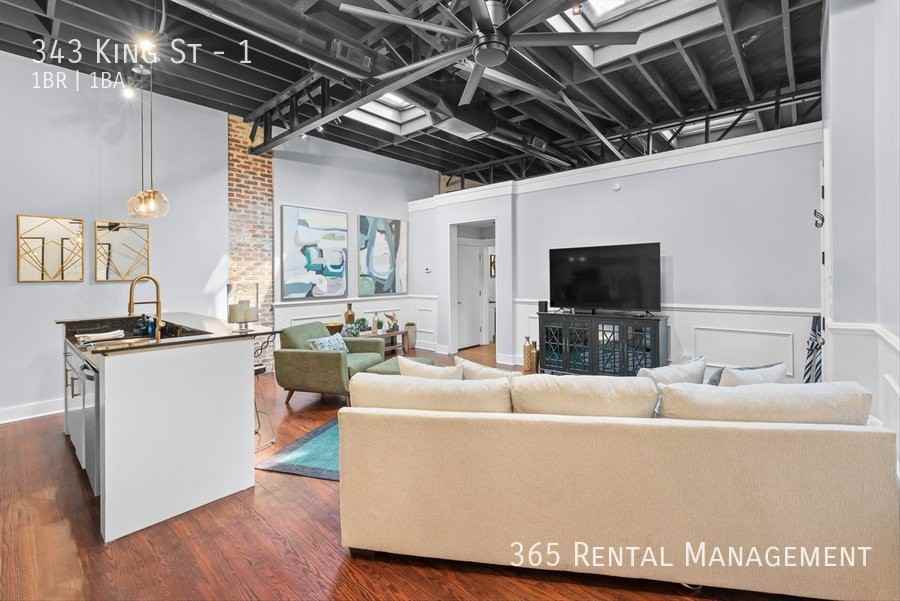 343 King St #1 - Photo 5 of 50