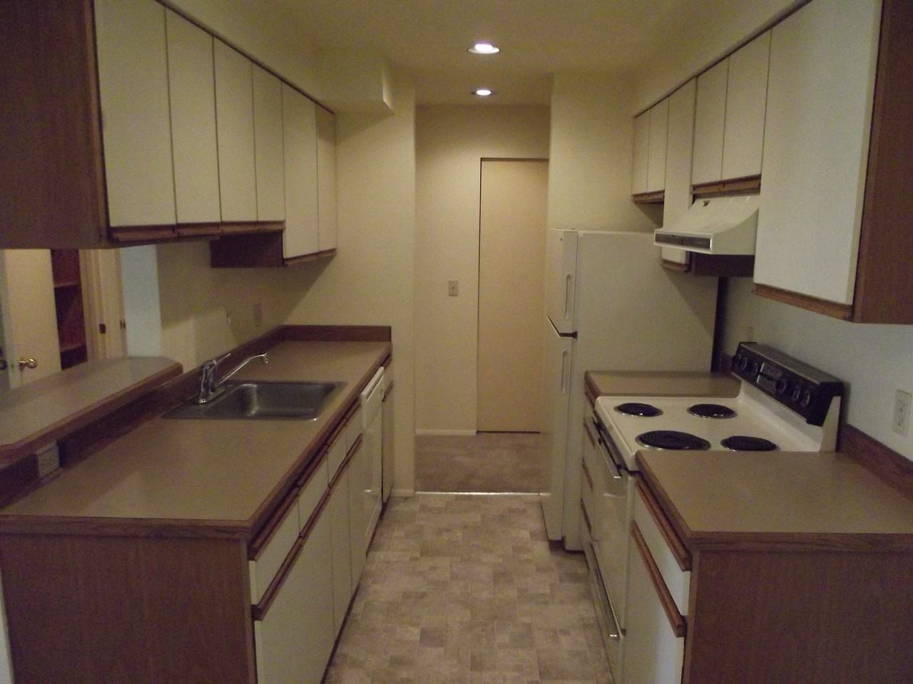 Highlands Apartments - Photo 5 of 21