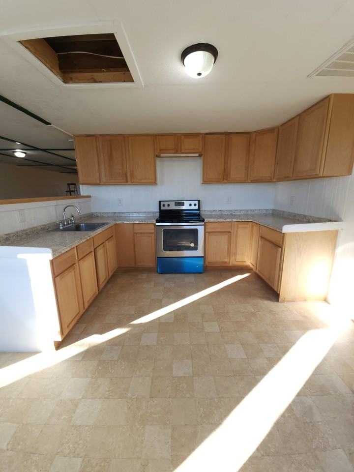 287 Draft Ave #287 - Photo 2 of 5