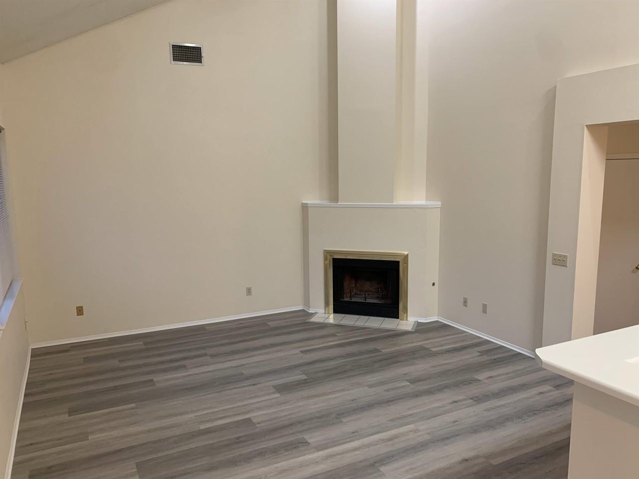 10911 Grassmere Ct #1 - Photo 7 of 30