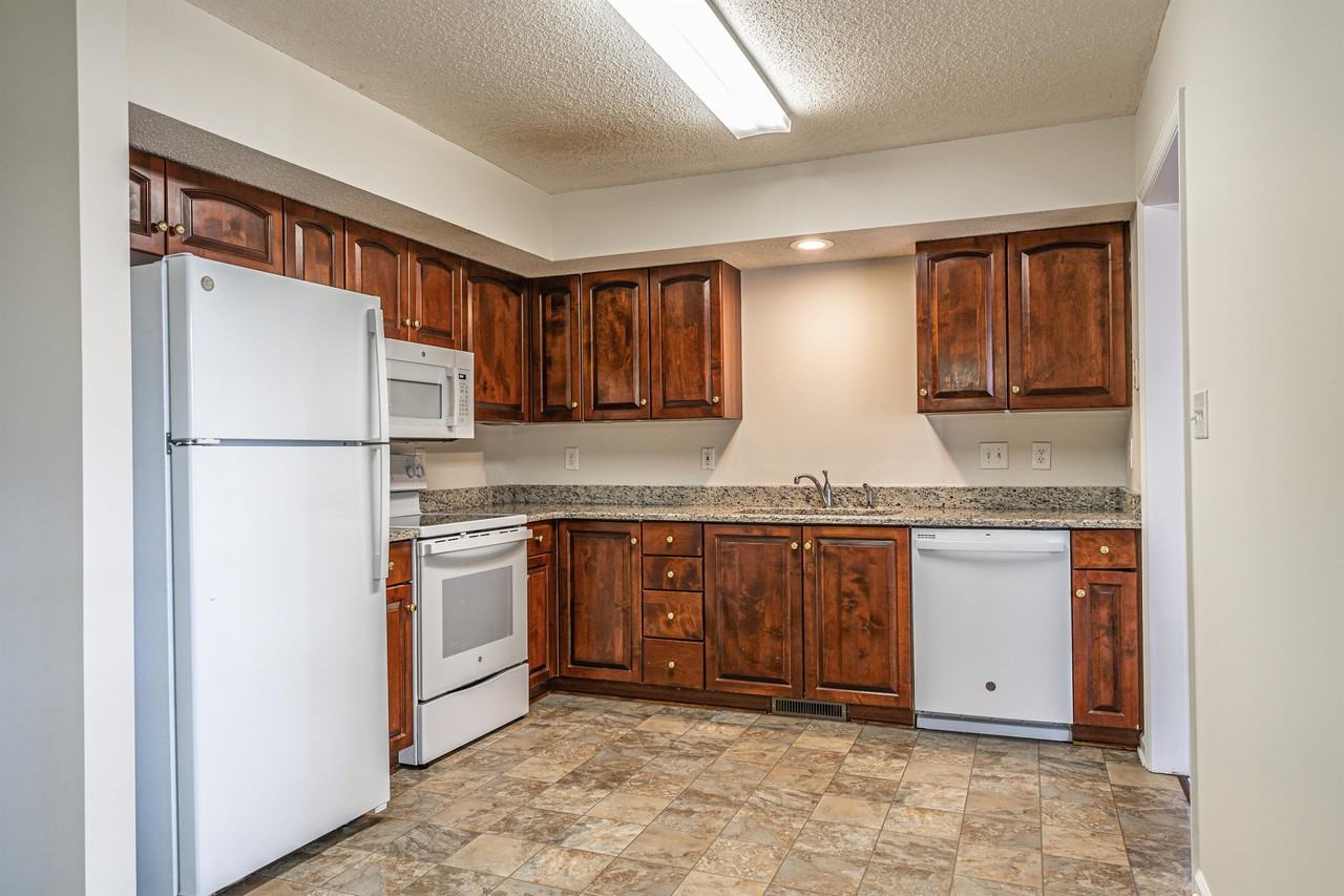 22 La Quinta Loop #1 - Photo 7 of 23