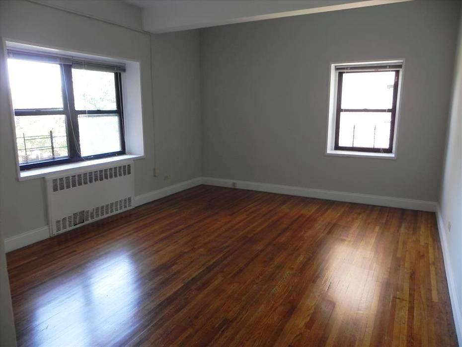 81-10 135th St #112 - Photo 2 of 13