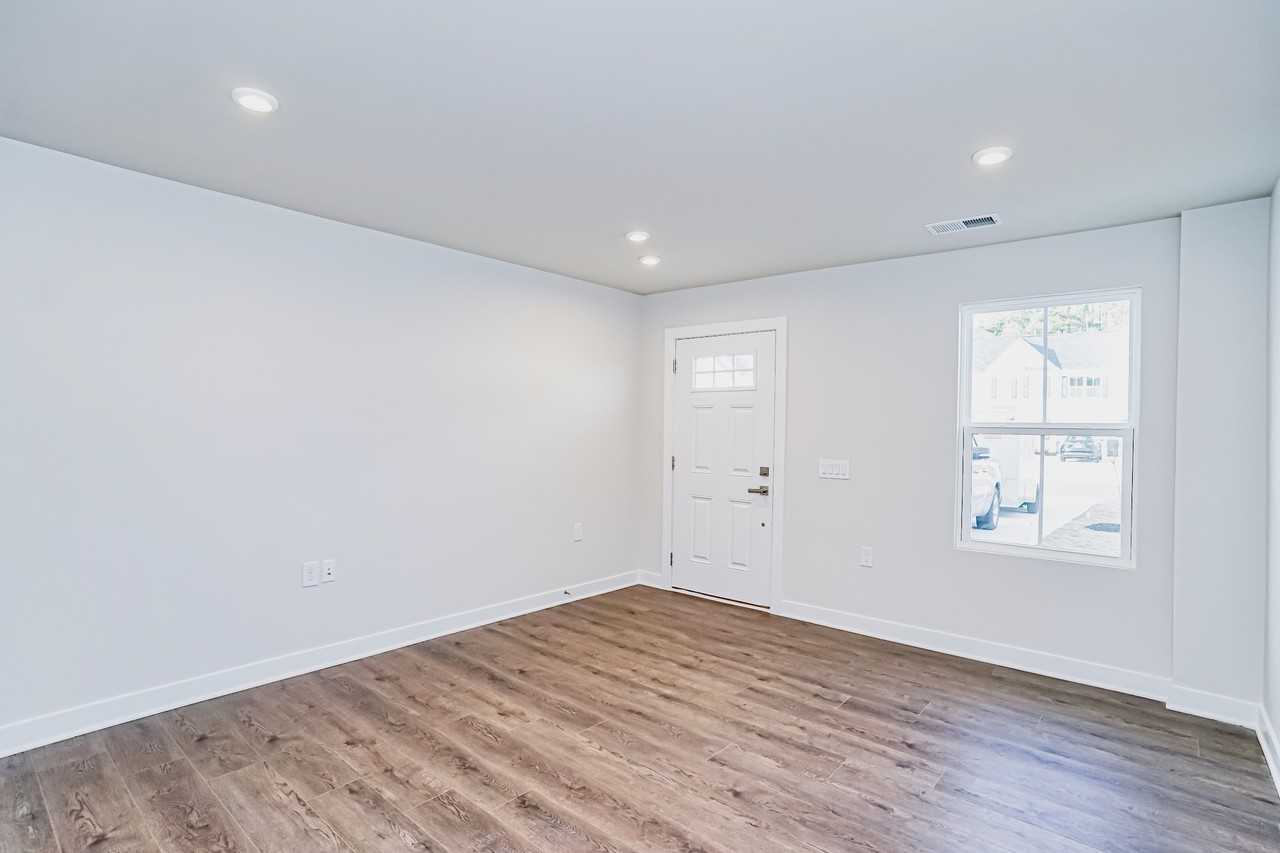 513 Roan Creek Trl #1 - Photo 2 of 14