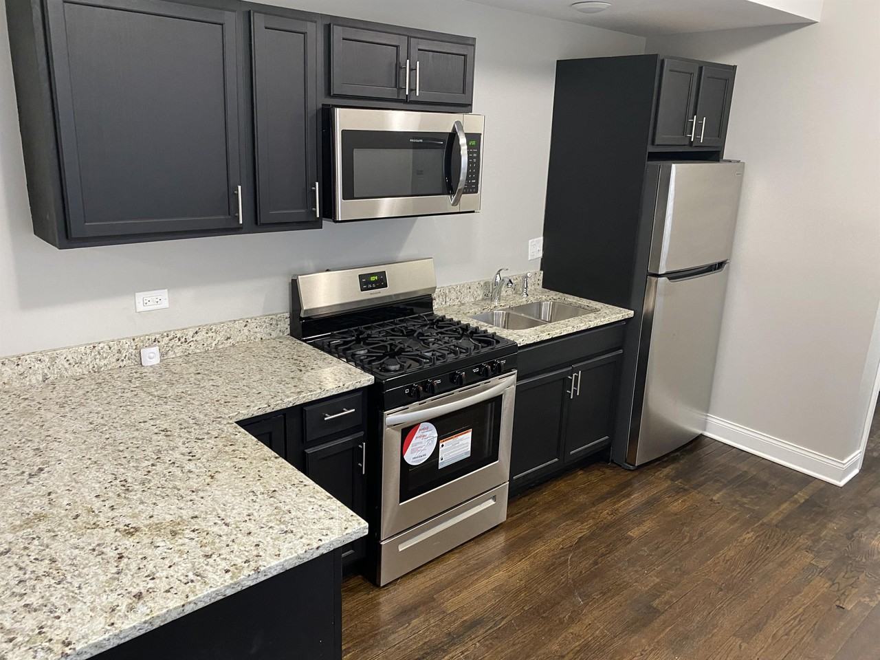 7827 S Essex Ave #7827-3A - Photo 2 of 11