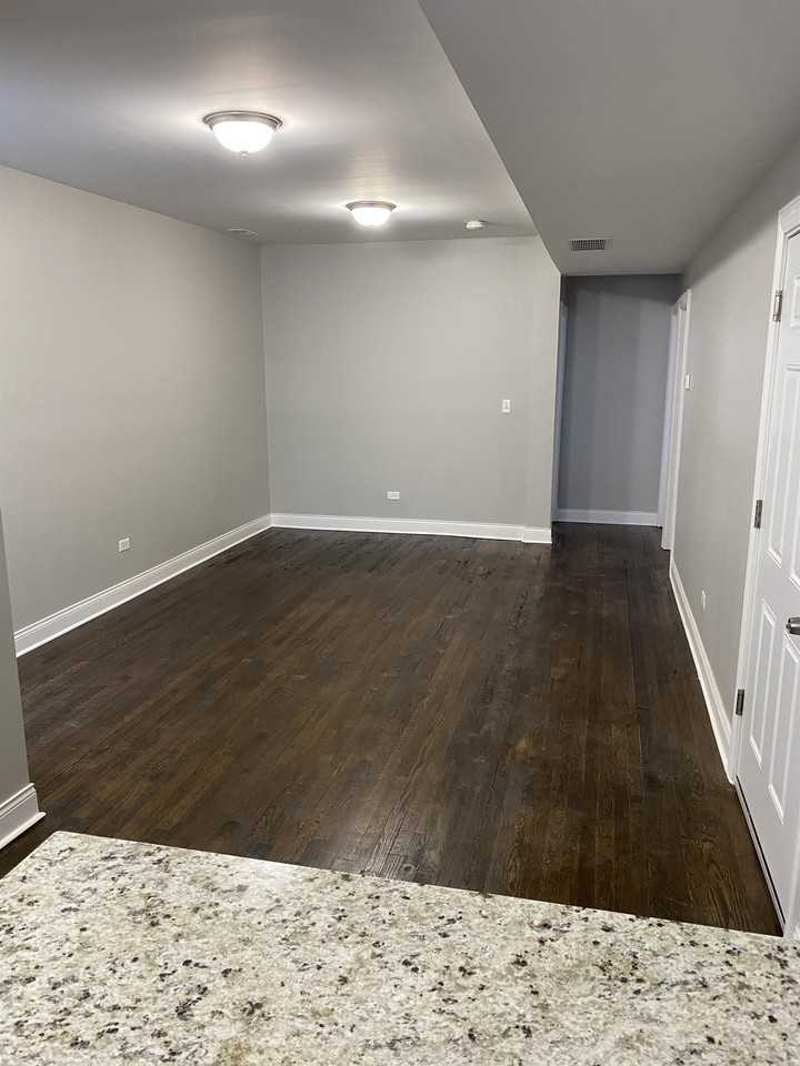 7827 S Essex Ave #7827-3A - Photo 4 of 11