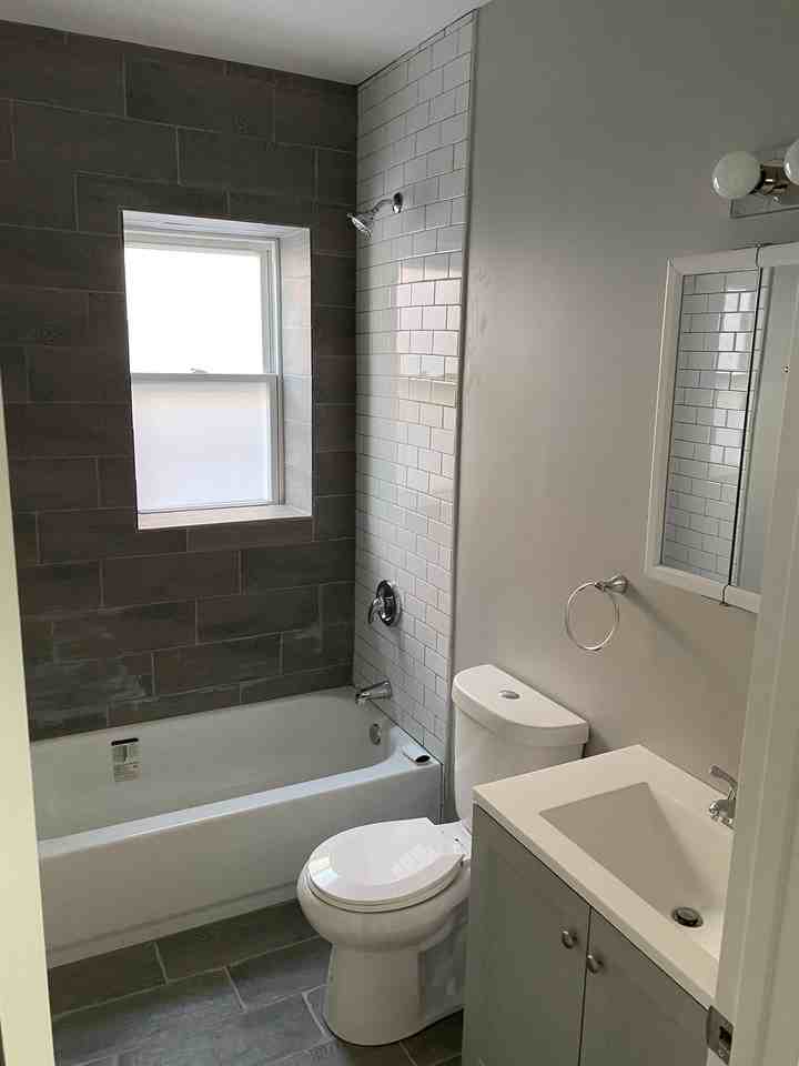 7827 S Essex Ave #7827-3A - Photo 5 of 11