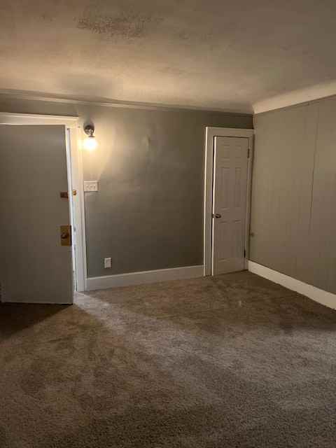 1532 Euclid St #1 - Photo 4 of 10
