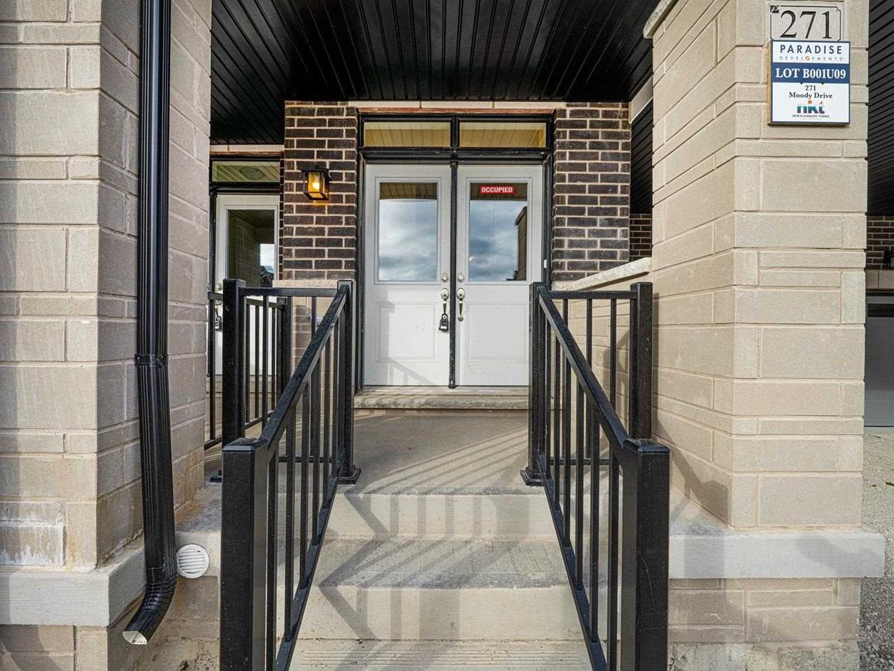 271 Moody Drive ## - Photo 3 of 6