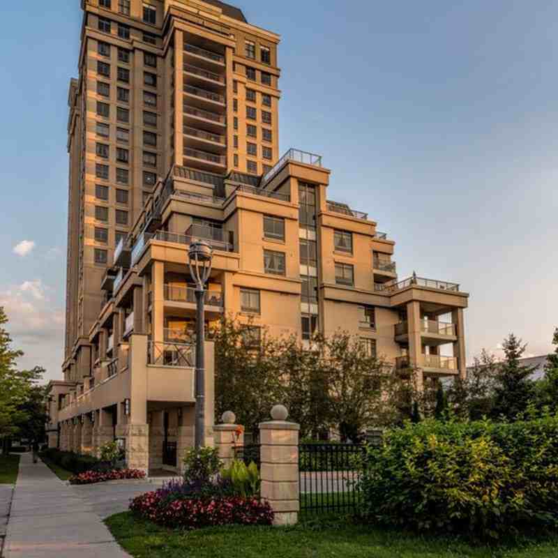 Daniels Gateway, Rockefeller Apartments 18 Kenaston Gdns, Toronto, ON