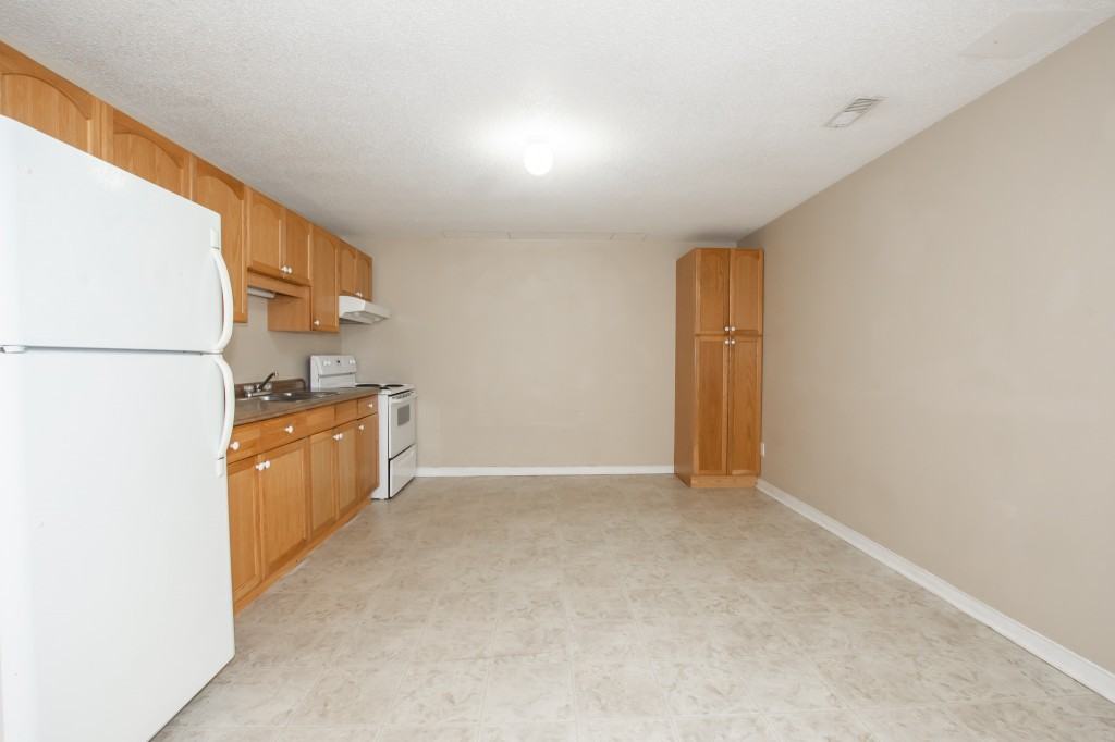 6 Lincoln Avenue - Photo 3 of 13