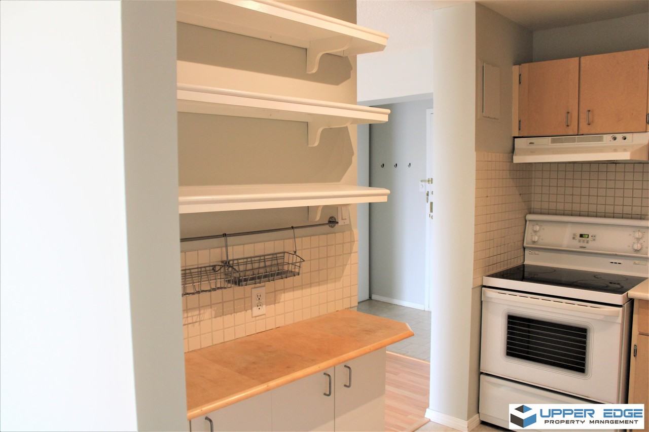 476 311476 Kenaston Blvd, Winnipeg, MB R3N 1Z1 2 Bedroom Apartment for