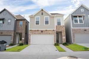 featured image of 2603 W Davis St