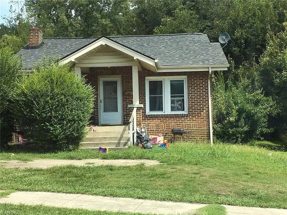 1209 Gorrell Street - Photo 3 of 4