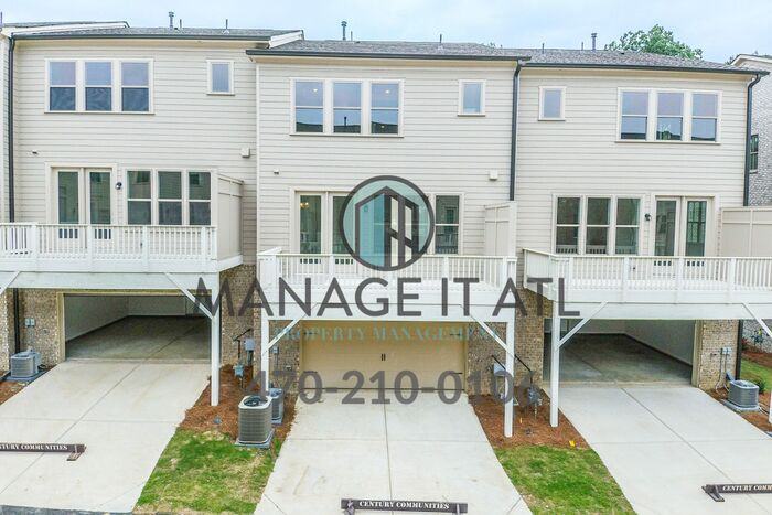 2521 Great Silver Fir Aly - Photo 2 of 26