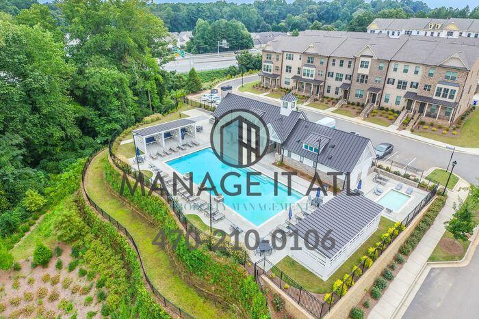 2521 Great Silver Fir Aly - Photo 3 of 26